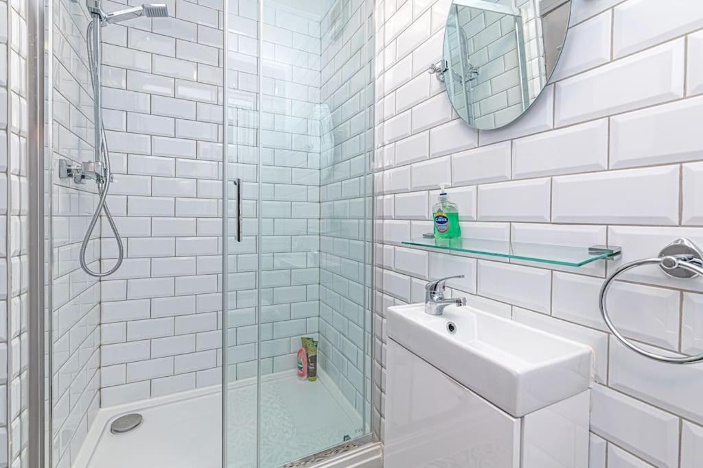 3 Bedroom Holiday House Liverpool Esterno foto